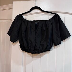 SHEIN Black Off-Shoulder Puff Sleeve Crop Top